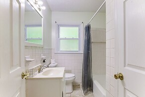 Alpharetta Home w/ Patio & Yard ~ 3 Mi to Downtown