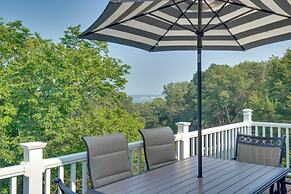 Family-friendly Lakeview Cottage w/ Deck & View