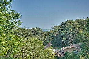 Family-friendly Lakeview Cottage w/ Deck & View