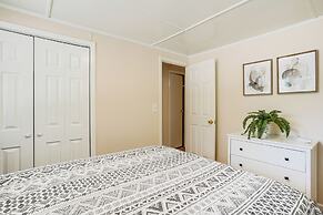 Serene Trenton Home w/ Pool & Mountain Views!