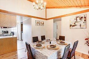 Serene Trenton Home w/ Pool & Mountain Views!