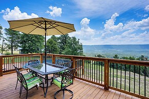 Serene Trenton Home w/ Pool & Mountain Views!