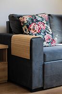 Beige Apartment Near Center by Renters