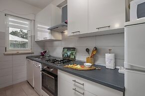 Countryside Apartment Giani