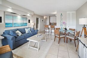 Island Breeze 2 Bedroom Condo by RedAwning