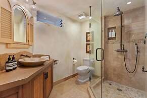 Makena Surf, #e-203 2 Bedroom Condo by RedAwning