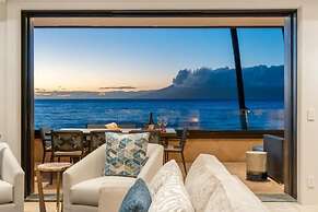 Makena Surf, #e-203 2 Bedroom Condo by RedAwning