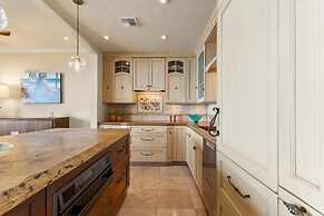 Makena Surf, #e-203 2 Bedroom Condo by RedAwning