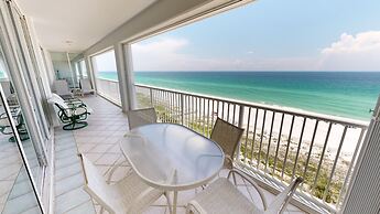 Oceania 807 3 Bedroom Condo by RedAwning