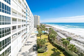 Oceania 807 3 Bedroom Condo by RedAwning