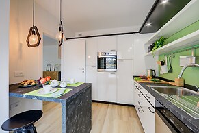 Balcone Sui Tigli Few Min From The Lake