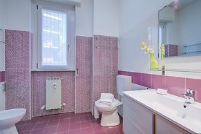 Alel Classy And Chic Apartment