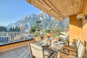 Antares in Riva del Garda