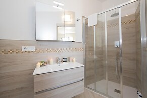 Serena 2 in Alassio With 2 Bedrooms and 2 Bathrooms