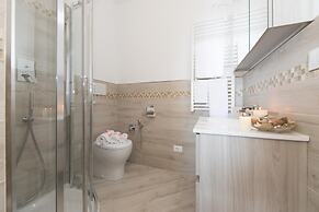 Serena 2 in Alassio With 2 Bedrooms and 2 Bathrooms