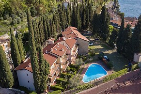 Borgo Degli Ulivi in Toscolano Maderno