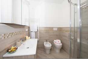 Serena 1 in Alassio With 2 Bedrooms and 2 Bathrooms