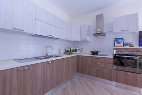 Serena 1 in Alassio With 2 Bedrooms and 2 Bathrooms