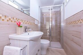 Serena 1 in Alassio With 2 Bedrooms and 2 Bathrooms