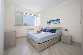 Serena 1 in Alassio With 2 Bedrooms and 2 Bathrooms