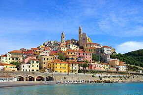 Serena 1 in Alassio With 2 Bedrooms and 2 Bathrooms