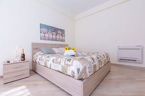 Serena 1 in Alassio With 2 Bedrooms and 2 Bathrooms