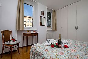 Riva Centro Apartment
