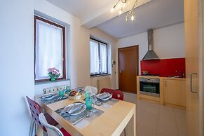 Sweet Escape Stresa Center