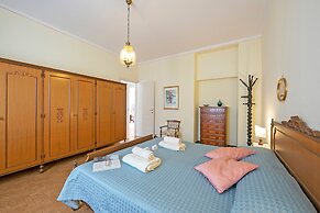 Casa Angela Lake View