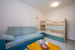 Lake View Dom-us Apartment