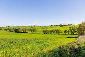 Myrtle apt With Shared Pool