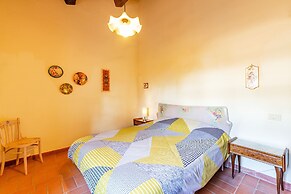 Sunflower apt With Shared Pool Family fun