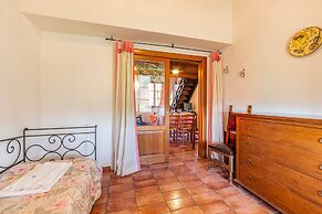 Hawthorn apt With Shared Pool Family fun