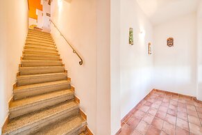 Rosemary apt With Shared Pool Family fun