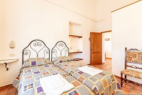 Rosemary apt With Shared Pool Family fun