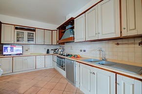 Villa Oasi With Private Pool