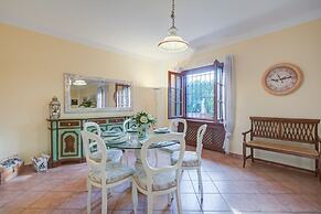 Villa Oasi With Private Pool