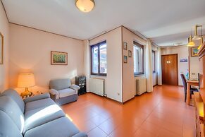 Laura s Cozy Apartment Stresa Center