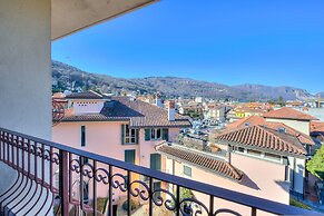 Laura s Cozy Apartment Stresa Center