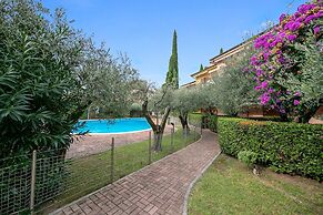 Verde Giada With Pool