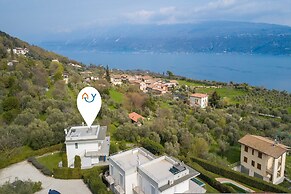 Casa Oleandri With Pool and Lake View