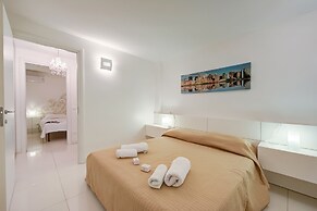 Casa Oleandri With Pool and Lake View