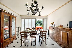 Serendipity With Sea View