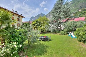 The Bon Ora Apartment