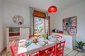 The Bon Ora Apartment