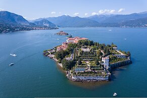 Charming Magognino Stresa Hills Lake View