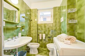 Franka House Fantastic Lake View