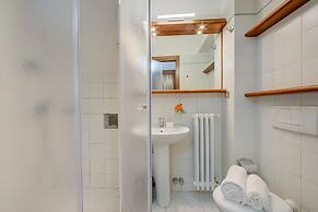 Leonardo House Garden Stresa Center