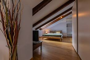 Barbaroux 10 - Luna by Wonderful Italy