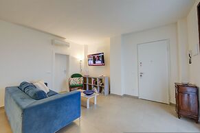 Agata Maison-historical Center and Lake